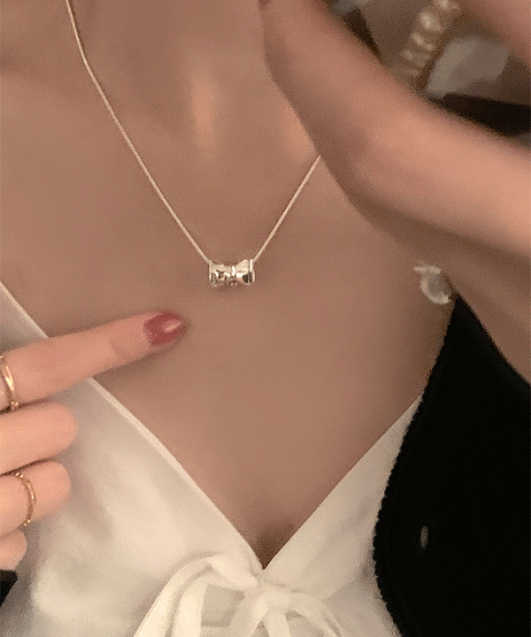 통통 미니 리본 목걸이 necklace (one color)